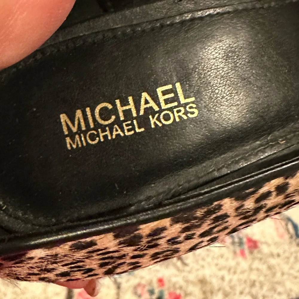Michael Kors Dorothy Flex Pointed Toe Leopard Print Calf Hair Heels Size 9 - Picture 7 of 10